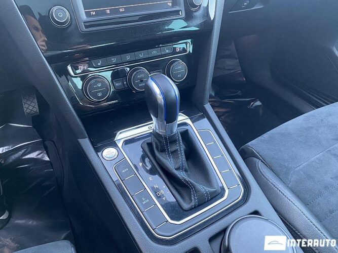 Volkswagen Passat GTE 41 volkswagen Passat GTE 2015