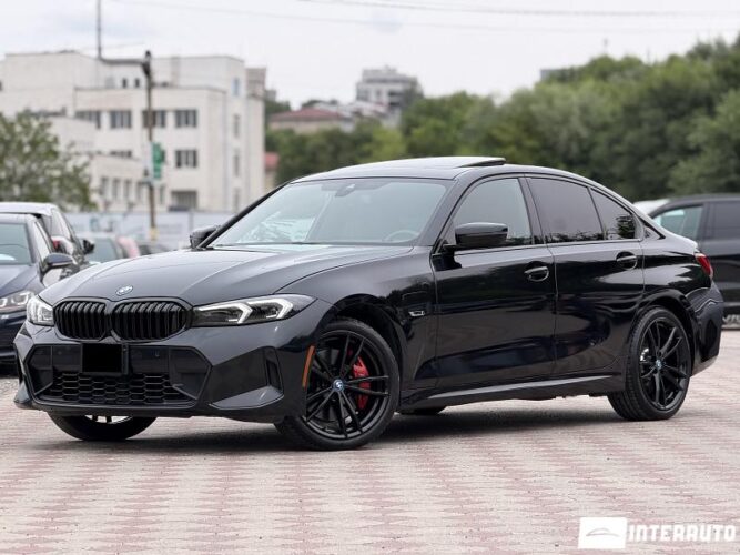 BMW 330E 2023 doar la InterAuto