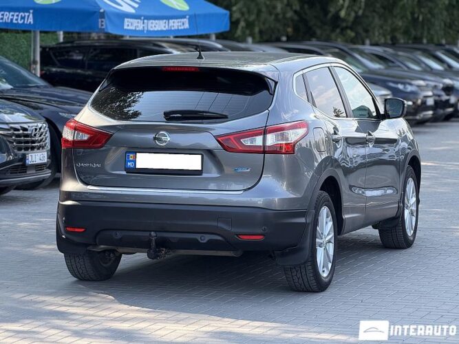 nissan Qashqai 2015