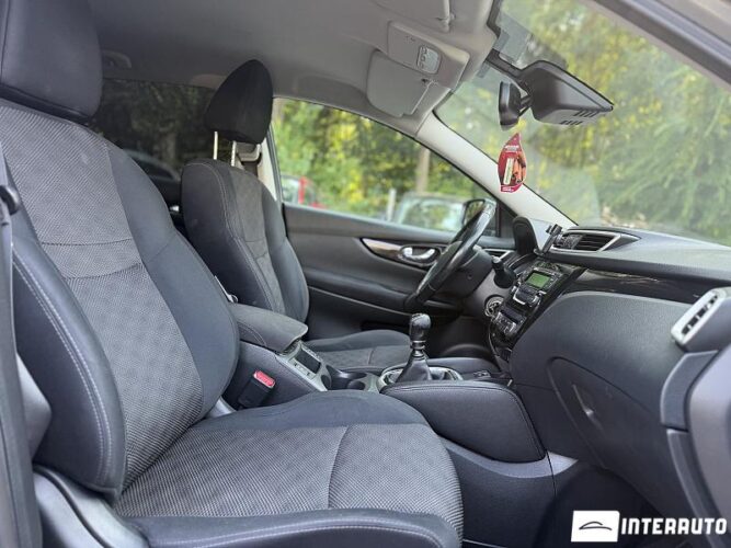 nissan Qashqai 2015