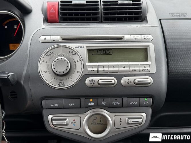 Honda Jazz 2005 doar la InterAuto