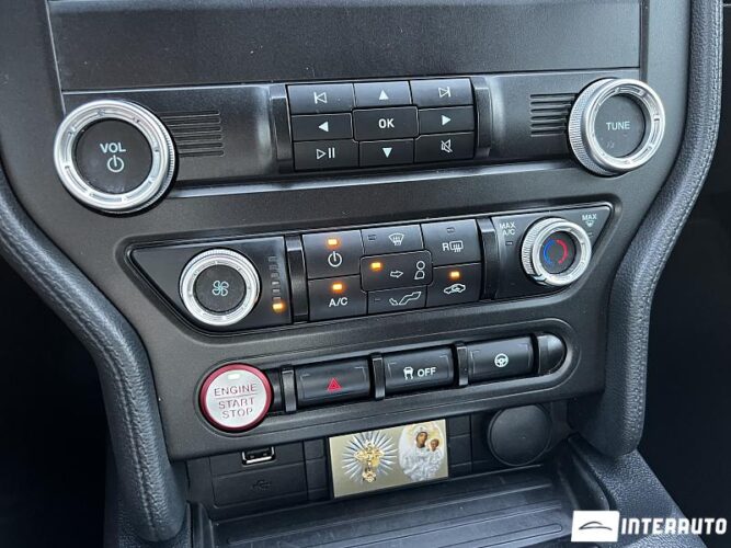 Ford Mustang 37 ford Mustang 2022