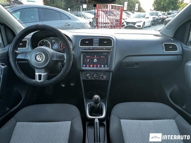 Volkswagen Polo 37 volkswagen Polo 2013