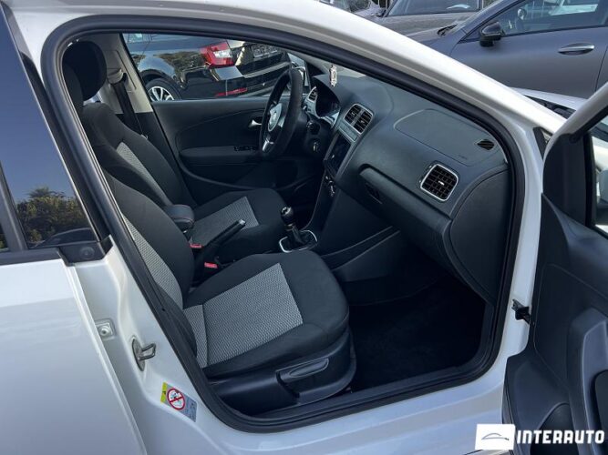 Volkswagen Polo 34 volkswagen Polo 2013
