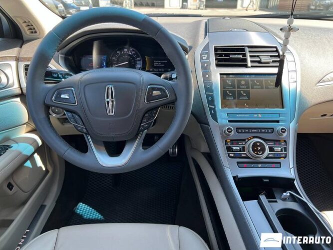 lincoln MKZ 2019