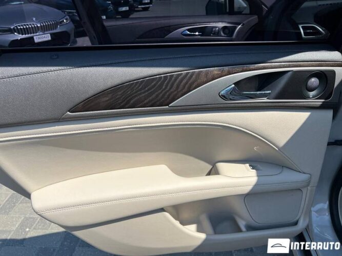 lincoln MKZ 2019