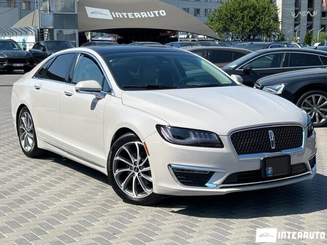Lincoln MKZ 2019 doar la InterAuto
