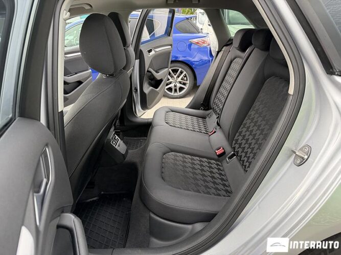 Audi A3 E-tron 36 audi A3 E-tron 2015