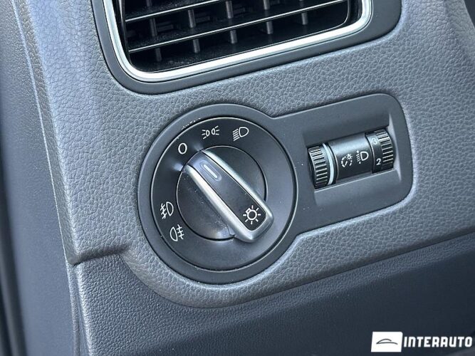 Volkswagen Polo 45 volkswagen Polo 2013