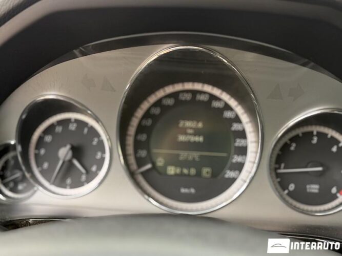 mercedes E 220 2010