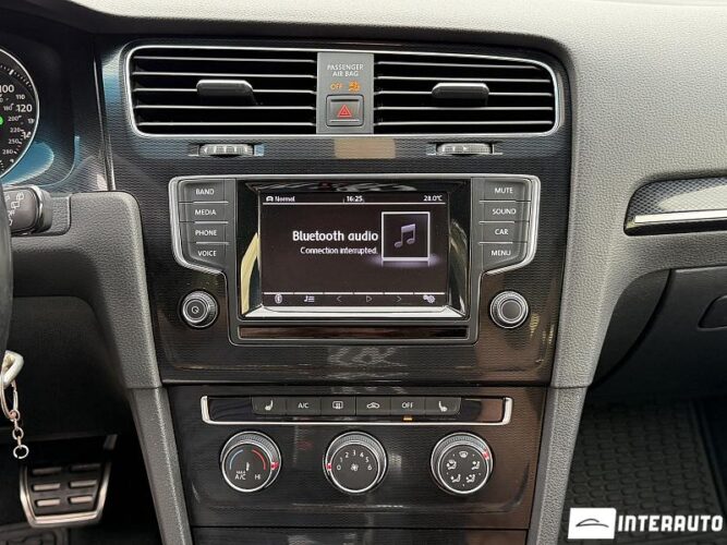 Volkswagen Golf GTI 42 volkswagen Golf GTI 2014