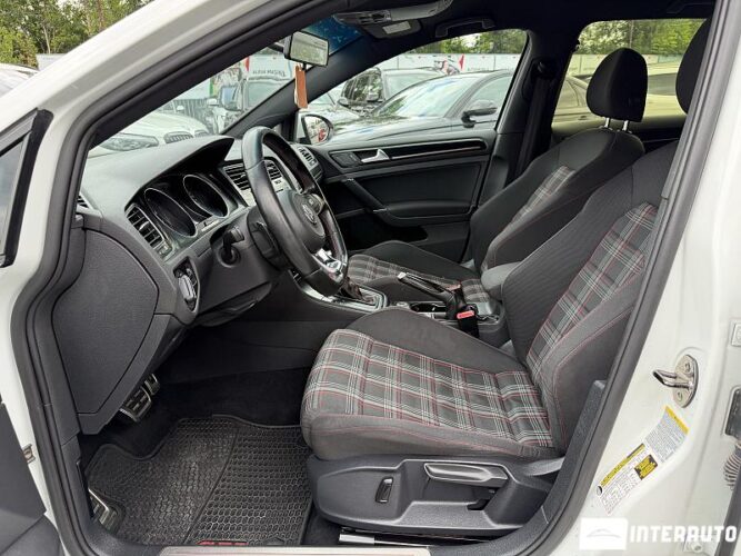Volkswagen Golf GTI 33 volkswagen Golf GTI 2014