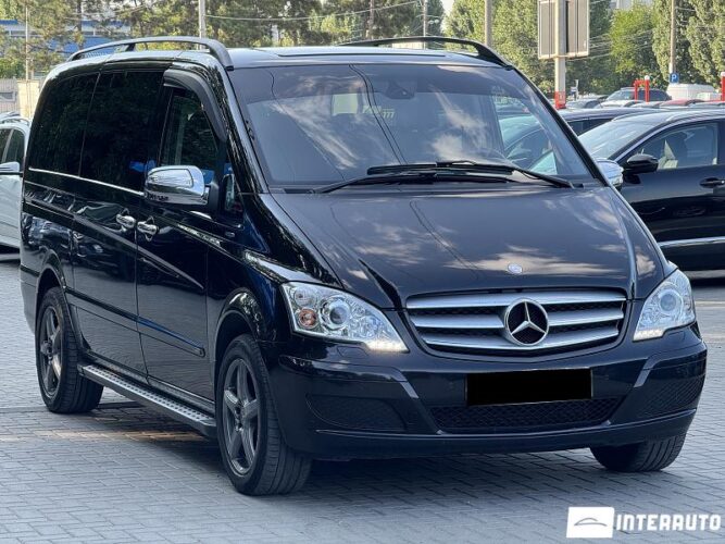 mercedes Viano 2013