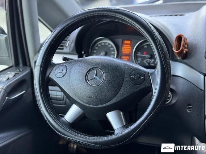 mercedes Viano 2013
