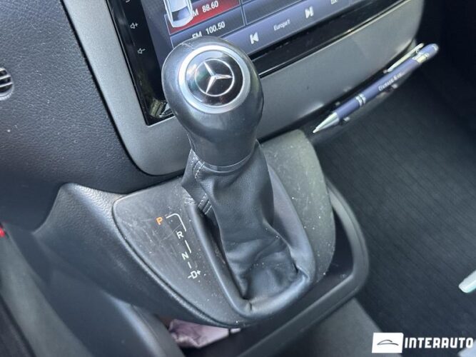 mercedes Viano 2013