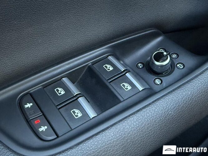 Audi Q7 47 audi Q7 2020