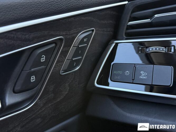 Audi Q7 45 audi Q7 2020
