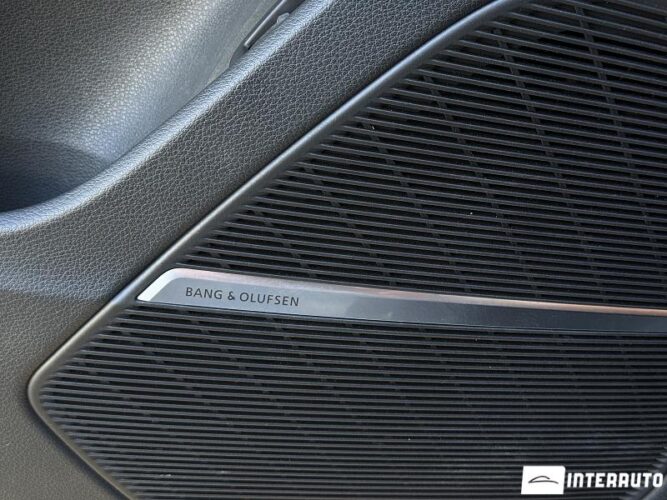 Audi Q7 46 audi Q7 2020