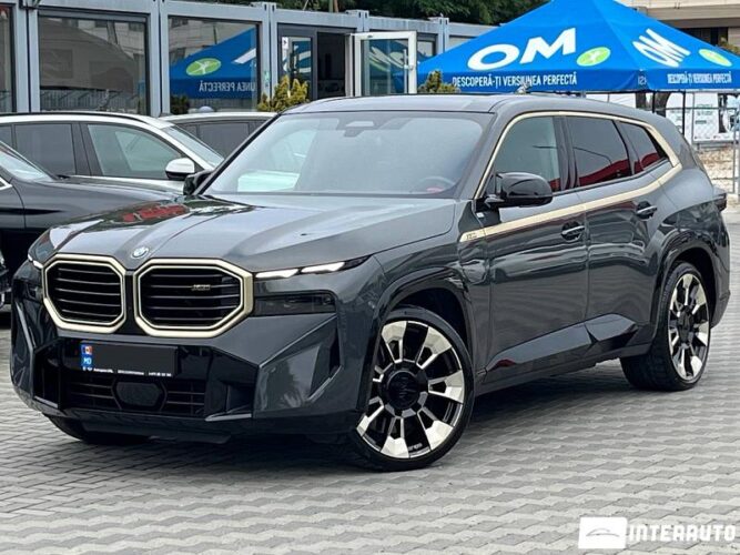 BMW XM 38 bmw XM 2023