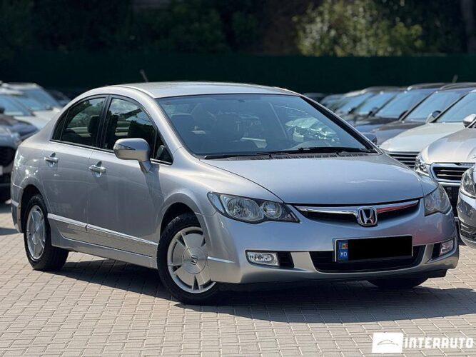 Honda Civic 2007 doar la InterAuto