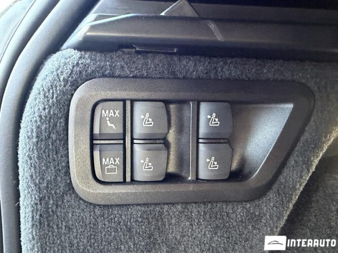 BMW X7 4.0i 63 bmw X7 4.0i 2024