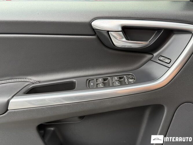 volvo XC 60 2015