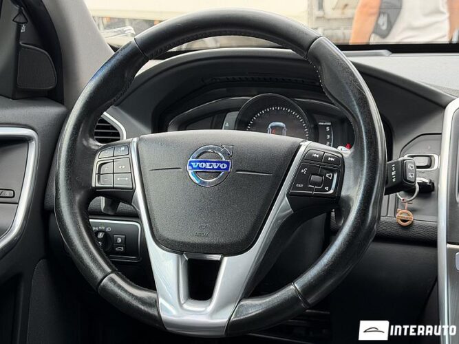 volvo XC 60 2015