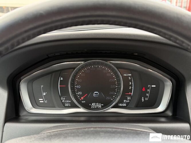 volvo XC 60 2015