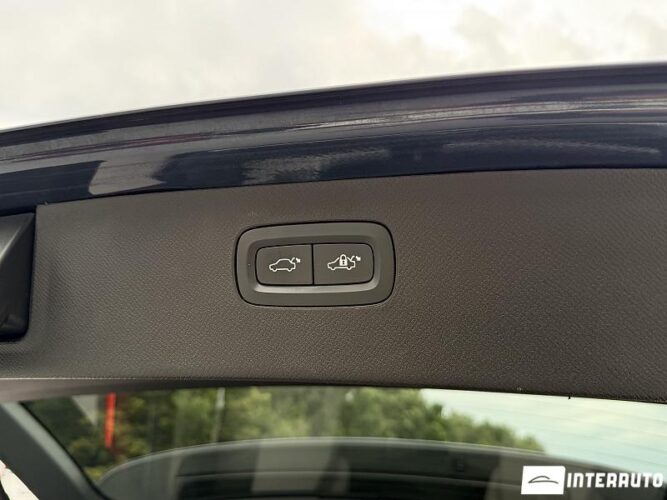 Volvo XC 90 55 volvo XC 90 2020