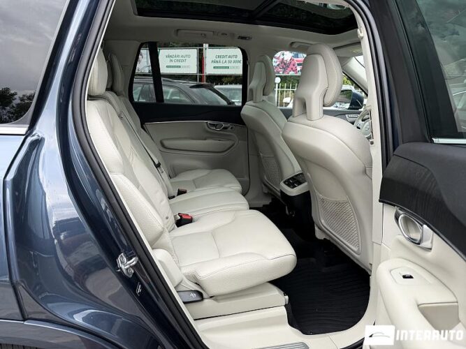 Volvo XC 90 42 volvo XC 90 2020