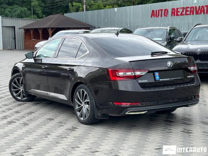 Skoda Superb 36 skoda Superb 2016