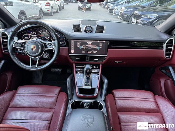 Porsche Cayenne Coupe 57 porsche Cayenne Coupe 2020