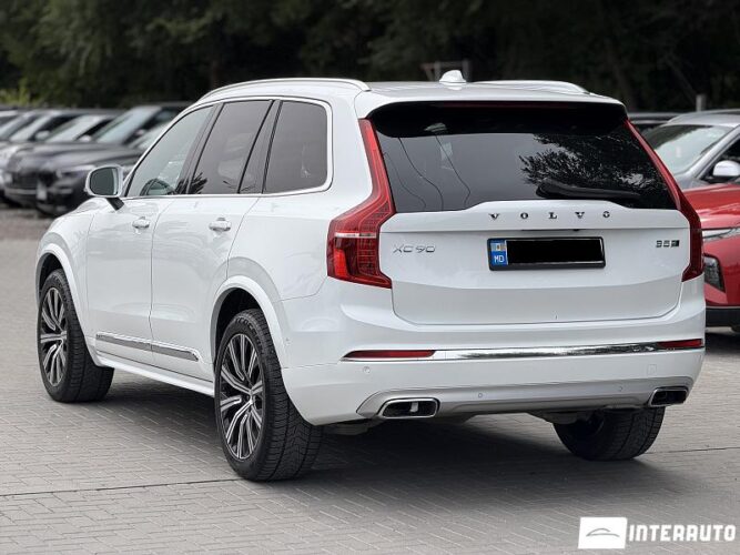 volvo XC 90 2020