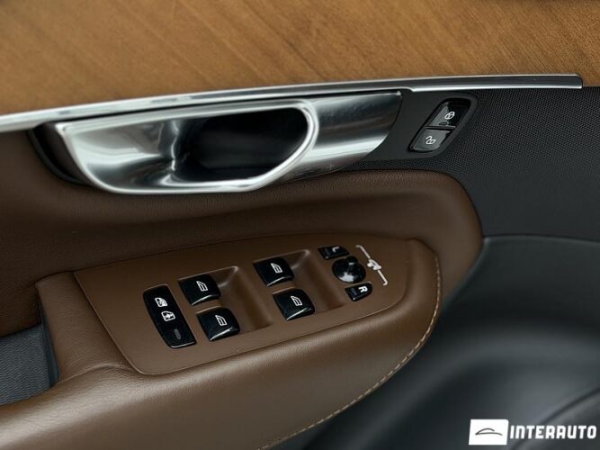 volvo XC 90 2020