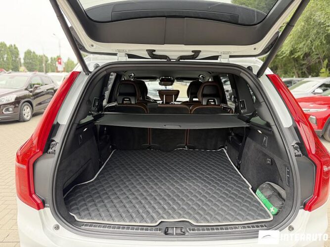 volvo XC 90 2020