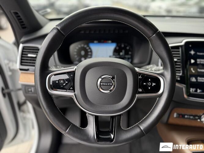volvo XC 90 2020