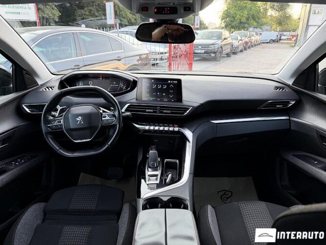 peugeot 5008 2018