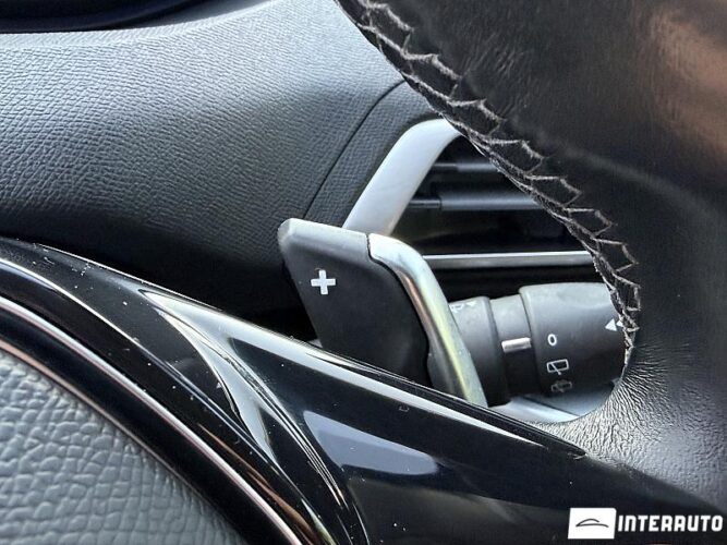 peugeot 5008 2018