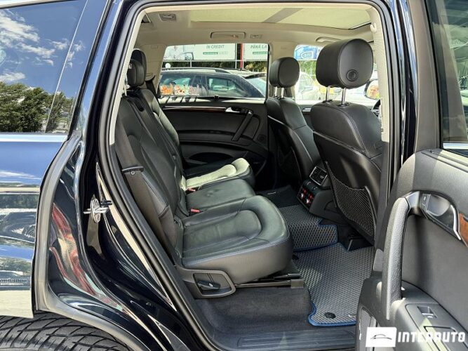 Audi Q7 38 audi Q7 2012