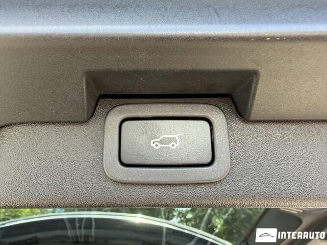 Land Rover Discovery 49 land rover Discovery 2019