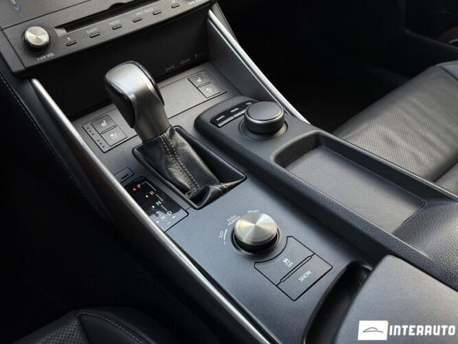 Lexus IS 200t 49 lexus IS 200t 2015