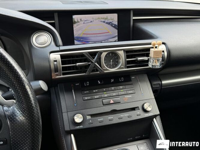 Lexus IS 200t 48 lexus IS 200t 2015