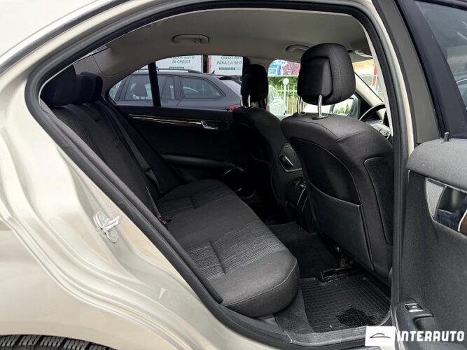 Mercedes C 220 47 mercedes C 220 2007