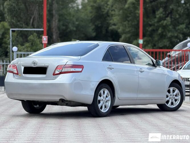 toyota Camry 2010