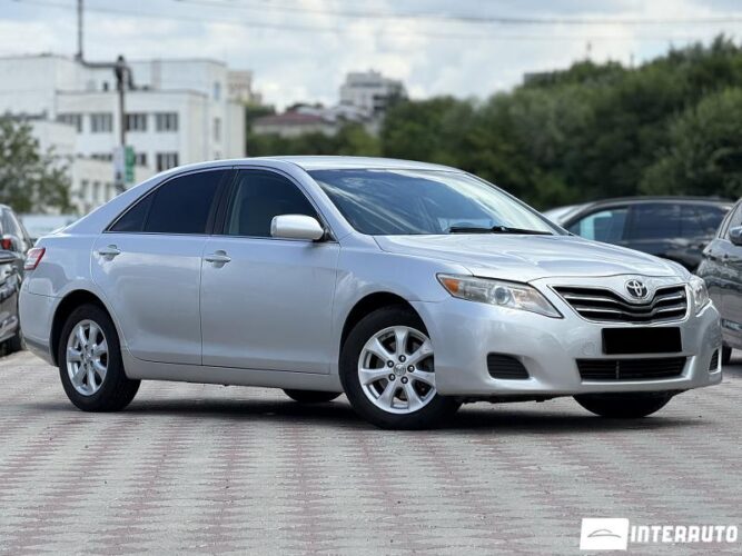toyota Camry 2010