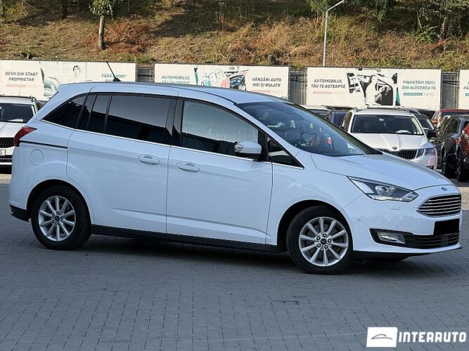 Ford Grand C-MAX 2018 doar la InterAuto