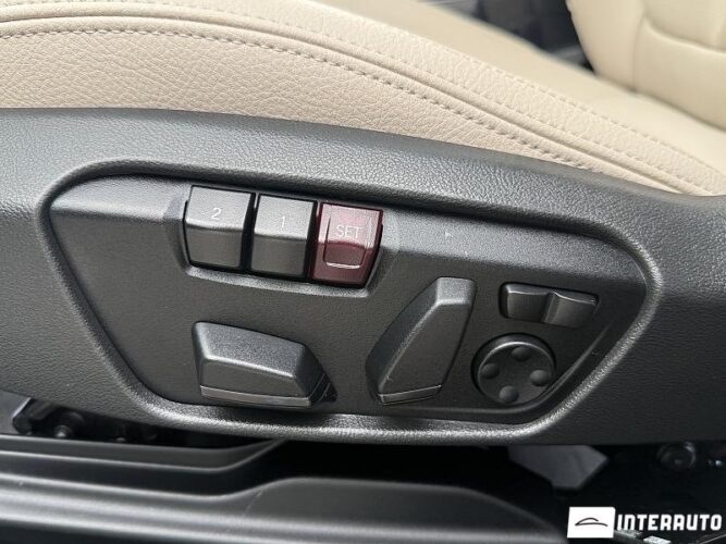 BMW X1 2.5e 54 bmw X1 2.5e 2020