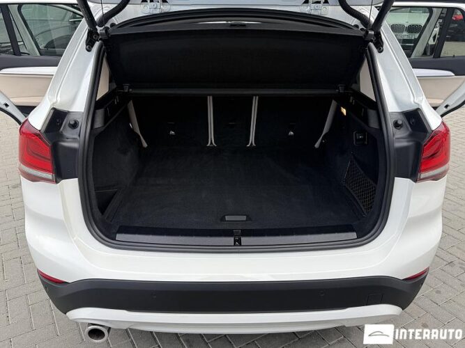 BMW X1 2.5e 59 bmw X1 2.5e 2020