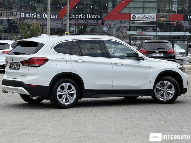 BMW X1 2.5e 38 bmw X1 2.5e 2020