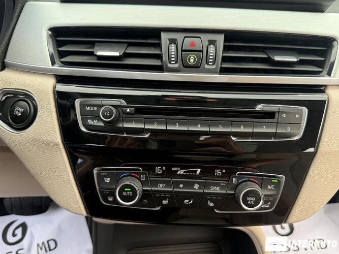 BMW X1 2.5e 47 bmw X1 2.5e 2020